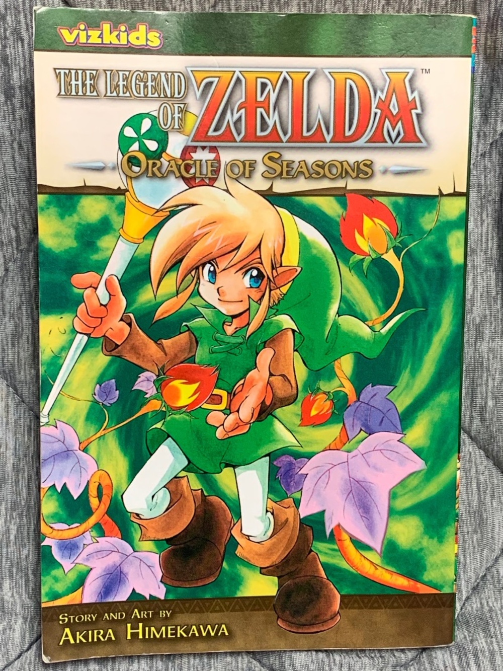 The Legend of Zelda Oracle Of Seasons by Akira Himekawa Vizkids Viz Manga